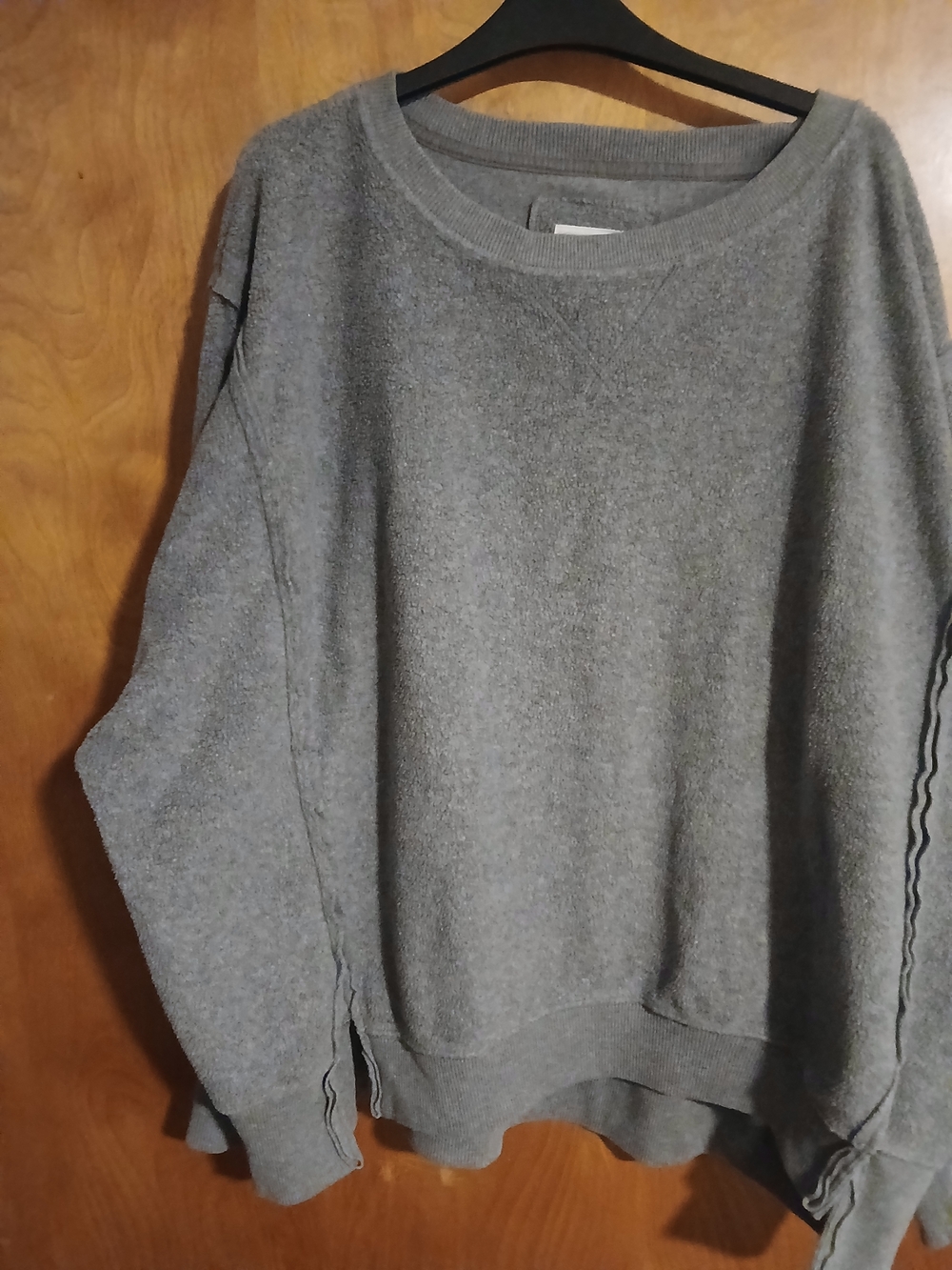 American Eagle Outfitters Gray Crewneck Sweatshirt Size Medium